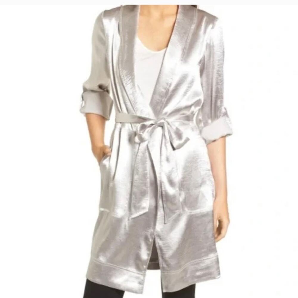 Line and Dot Silver Reue Jacket / Robe Size XS